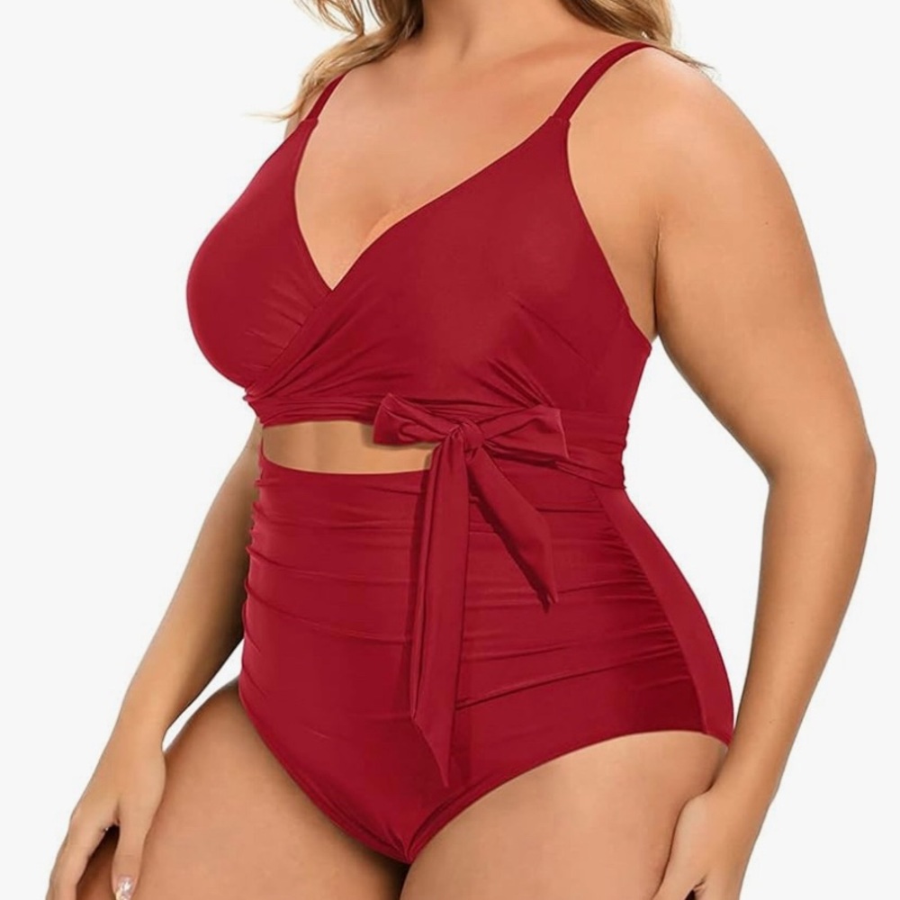 Brand new Dacis plus size swimsuit